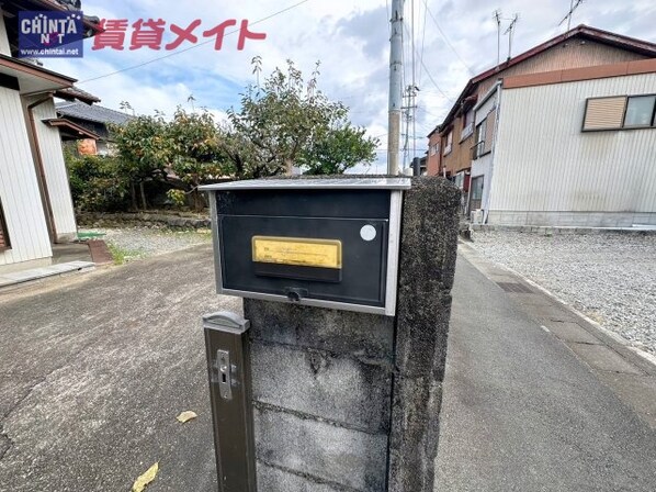 伊勢市駅 徒歩10分 1階の物件内観写真